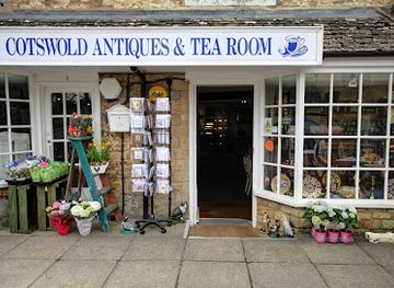 united-kingdom/the-cotswolds/shop/cotswold-antiques-tea-room