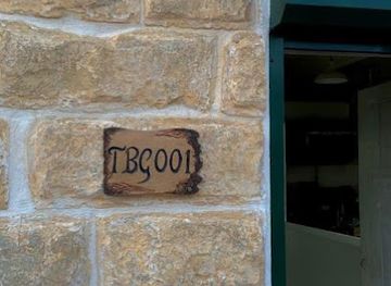 malta/dwejra-bay/shop/george-farrugia-jewellery