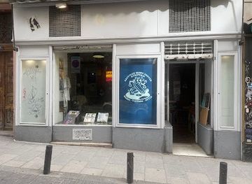 spain/madrid/shop/recycled-music-center-friperie