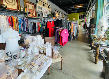 florida/miami/shop/dragonfly-thrift-boutique