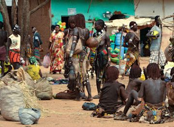 ethiopia/omo-valley/shop/top-omo-valley-tours