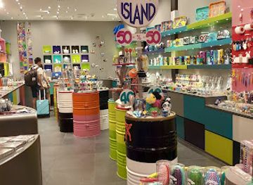 austria/vienna/favoriten/shop/bahnhofcity-wien-hauptbahnhof