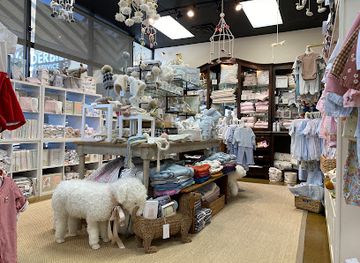 tennessee/knoxville/shop/the-village-exchange