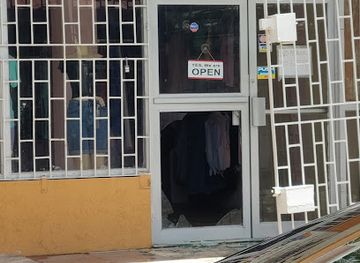 jamaica/morant-bay-area/shop/the-drive-vareity-fashion-store