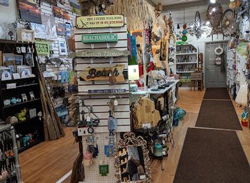 michigan/st-joseph/shop/the-candlestick-maker