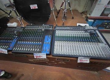 papua-new-guinea/wewak/shop/max-manimbi-stationery