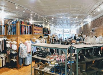 colorado/telluride/shop/telluride-trappings-toggery