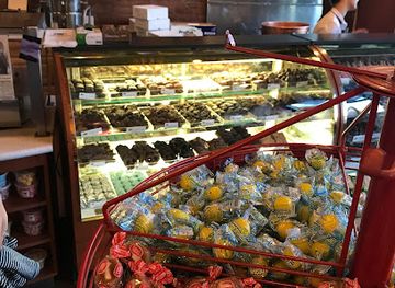 arizona/coconino-national-forest/shop/sweet-shoppe-candy-store