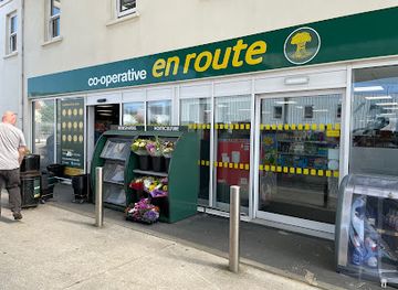 guernsey/forest/shop/coop-en-route-st-sampson