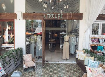 mexico/playa-del-carmen/shop/la-troupe-playa-del-carmen
