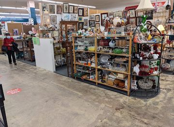 arizona/tucson/shop/22nd-street-antique-mall