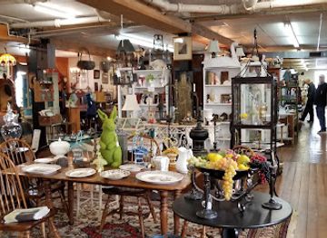 maine/rockland/shop/antiques-etcetera