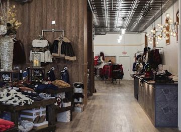 nebraska/norfolk/shop/she-s-smitten