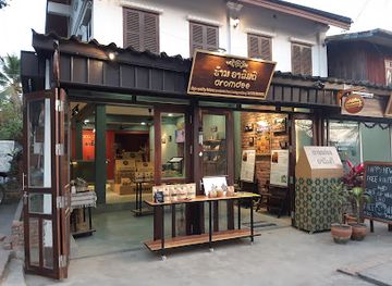 laos/northern-laos/shop/aromdee-nature-coffee-natural-products