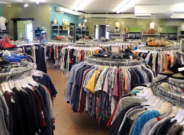 india/shimla/mall-road/shop/landmark