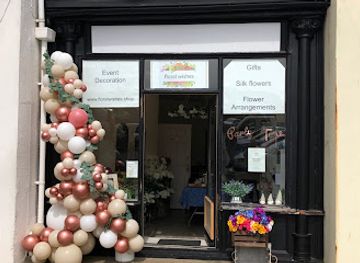 isle-of-man/peel/shop/floral-wishes