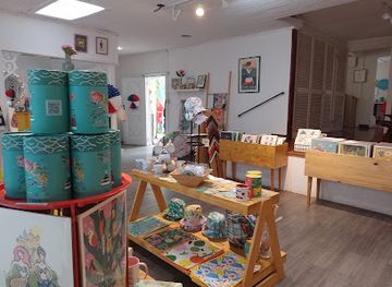 costa-rica/southern-zone/shop/holalola-gift-shop