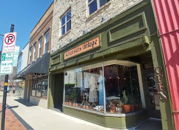 wisconsin/eau-claire/shop/seven-suns-vintage