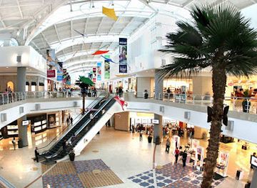 mexico/monterrey/shop/paseo-san-pedro