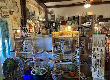 utah/escalante/shop/blind-coyote-trading-post