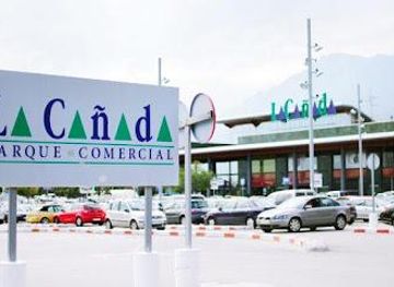 La Cañada Shopping