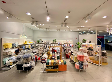 united-arab-emirates/dubai-marina/shop/h-m