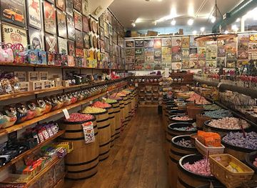 Yippy I-O Candy Co