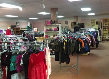 wisconsin/kenosha/shop/nifty-thrifty-shop-llc