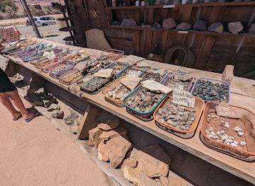 utah/canyonlands-national-park/shop/moab-rock-shop