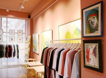 kosovo/junik-mountains/shop/monet-art-and-books