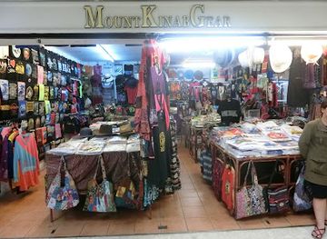 malaysia/sabah/shop/mountkinabgear-sabah-souvenirs-batiks-swimming-gears