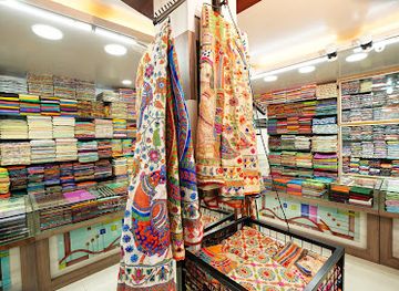 india/odisha/shop/odisha-handloom-best-saree-showroom-near-jagannath-temple-puri