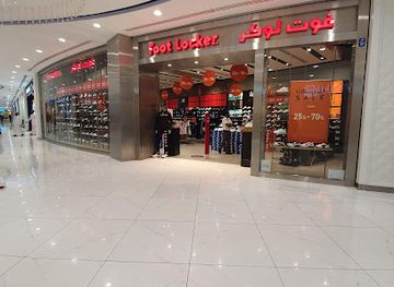 oman/ras-al-jinz/shop/foot-locker