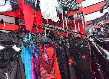 barbados/st-lawrence-gap/shop/oui-madame