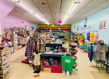 nebraska/central-nebraska/shop/all-the-things-boutique