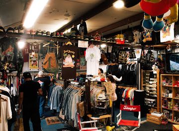 texas/houston/shop/johnny-s-popup-shop