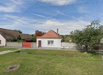 hungary/central-transdanubia/shop/tunderporteka-hu-vamosi-nora