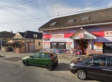 hungary/lake-balaton/shop/grof-es-fiai-bt