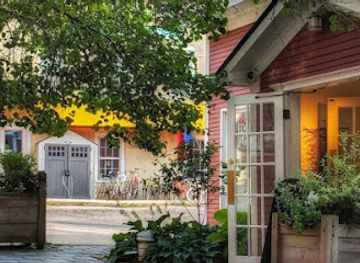 vermont/middlebury/shop/edgewater-gallery-at-the-falls