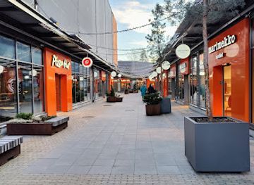 finland/halti/shop/marimekko-helsinki-outlet