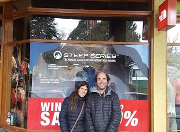 chile/pucon/shop/the-north-face-pucon-galeria-suiza-local