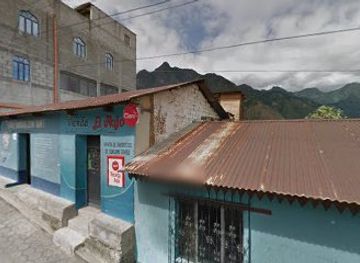 guatemala/lake-atitlan/shop/tienda-de-artesania