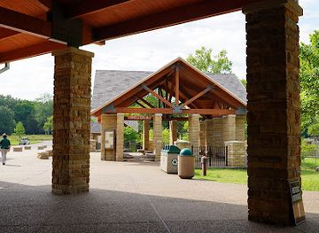 kentucky/mammoth-cave-national-park/shop/mammoth-cave-visitor-center