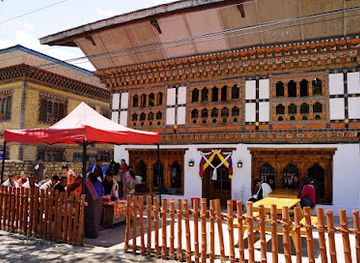 bhutan/paro/shop/paro-csi-market
