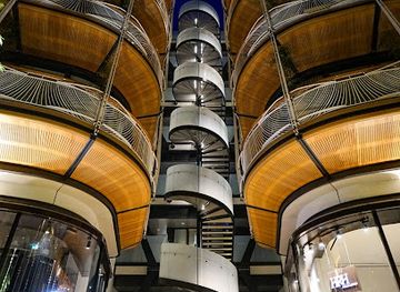 monaco/saint-roman/shop/saint-laurent