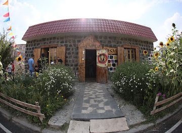 armenia/lake-sevan/shop/bohem-studio-teahouse