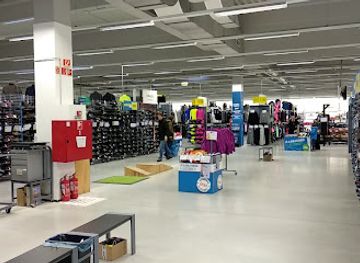 hungary/koszeg-mountains/shop/decathlon-szombathely