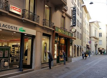 switzerland/lugano/shop/lacoste-lugano-store