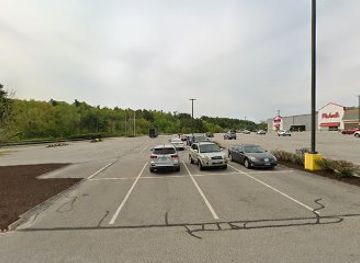 new-hampshire/lakes-region/shop/lake-shore-marketplace