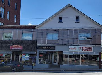 new-hampshire/nashua/shop/winenot-boutique